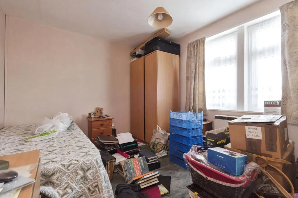 3 bed End of Terrace