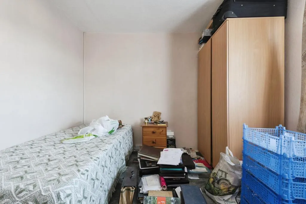 3 bed End of Terrace