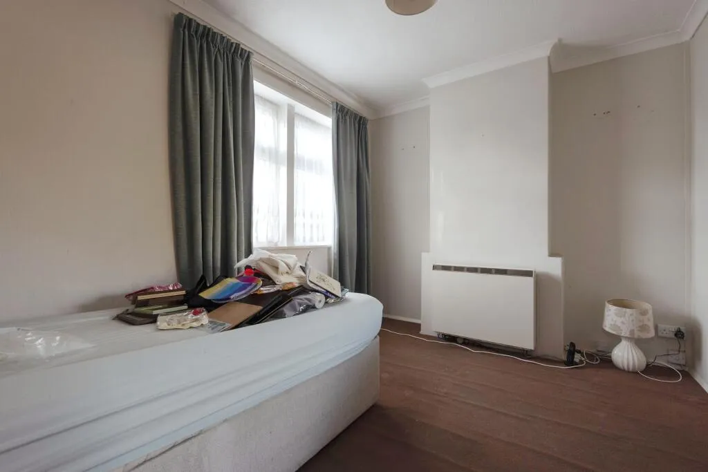 3 bed End of Terrace