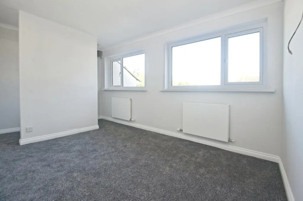 3 bed Terraced
