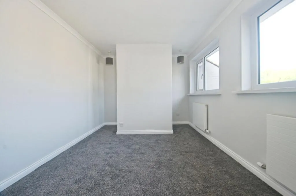 3 bed Terraced