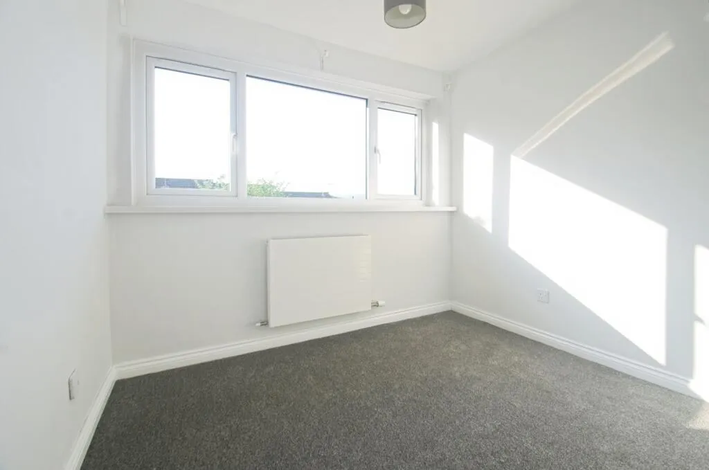3 bed Terraced