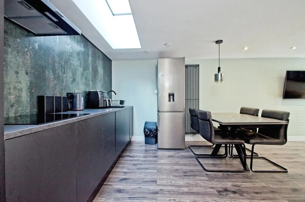 2 bed Detached