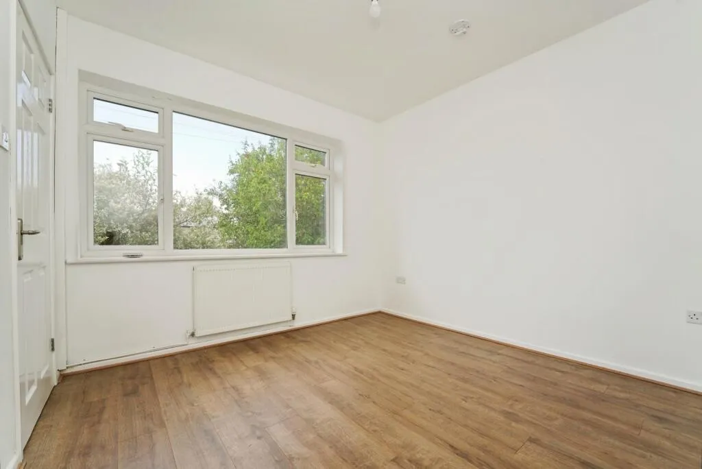 2 bed Ground Maisonette