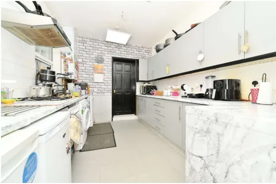3 bed Terraced