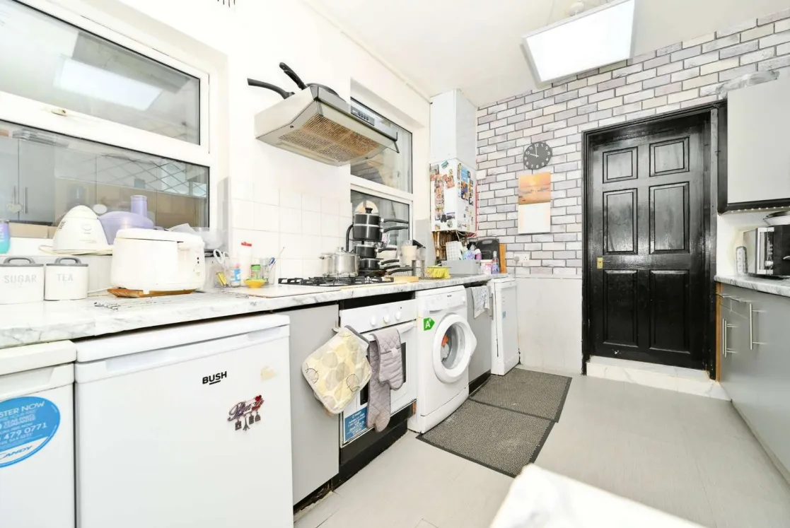 3 bed Terraced