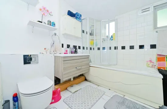 3 bed Terraced