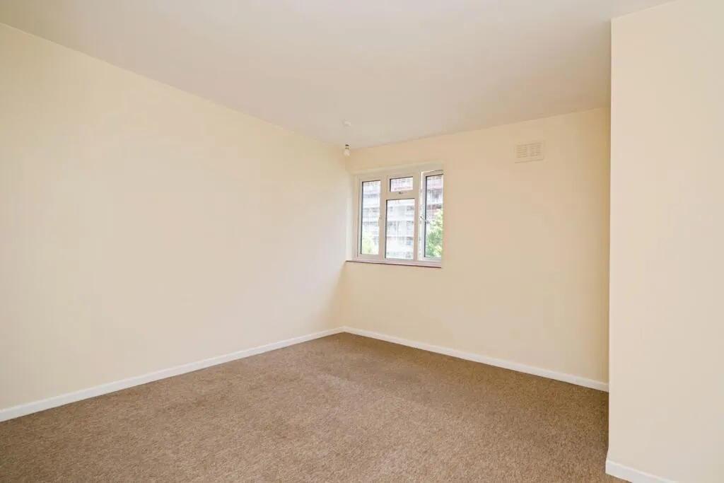 1 bed Apartment