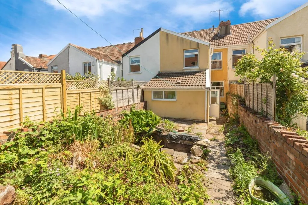 3 bed Terraced