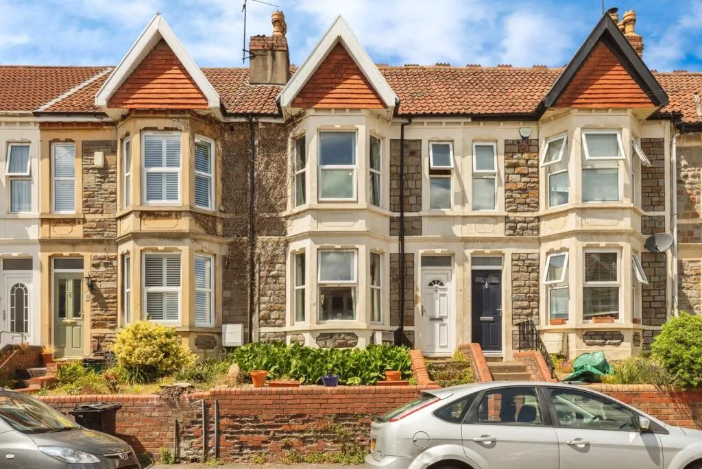 3 bed Terraced