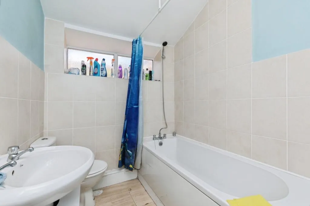 3 bed Terraced