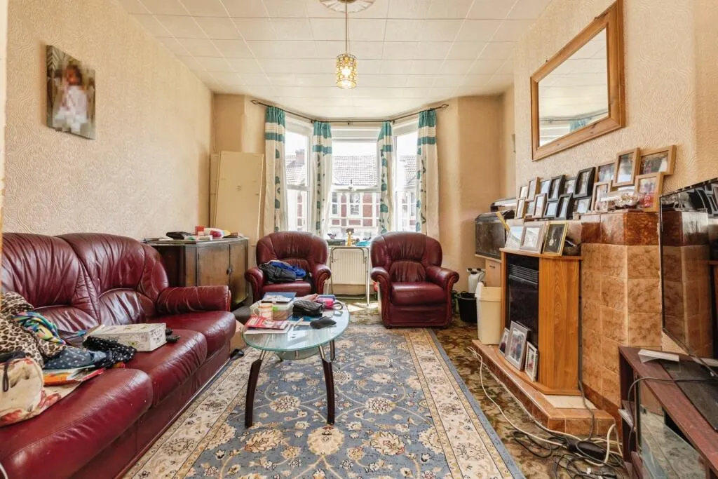 3 bed Terraced