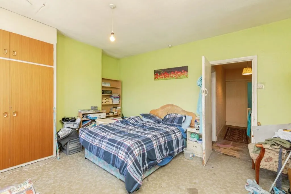 3 bed Terraced