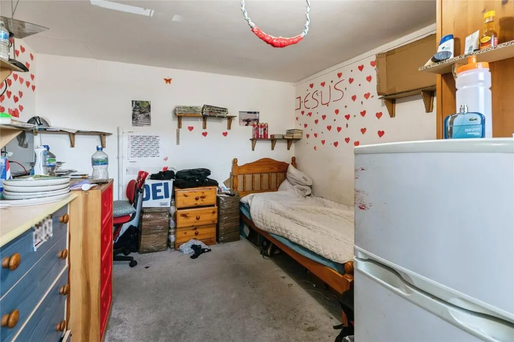 5 bed House Share