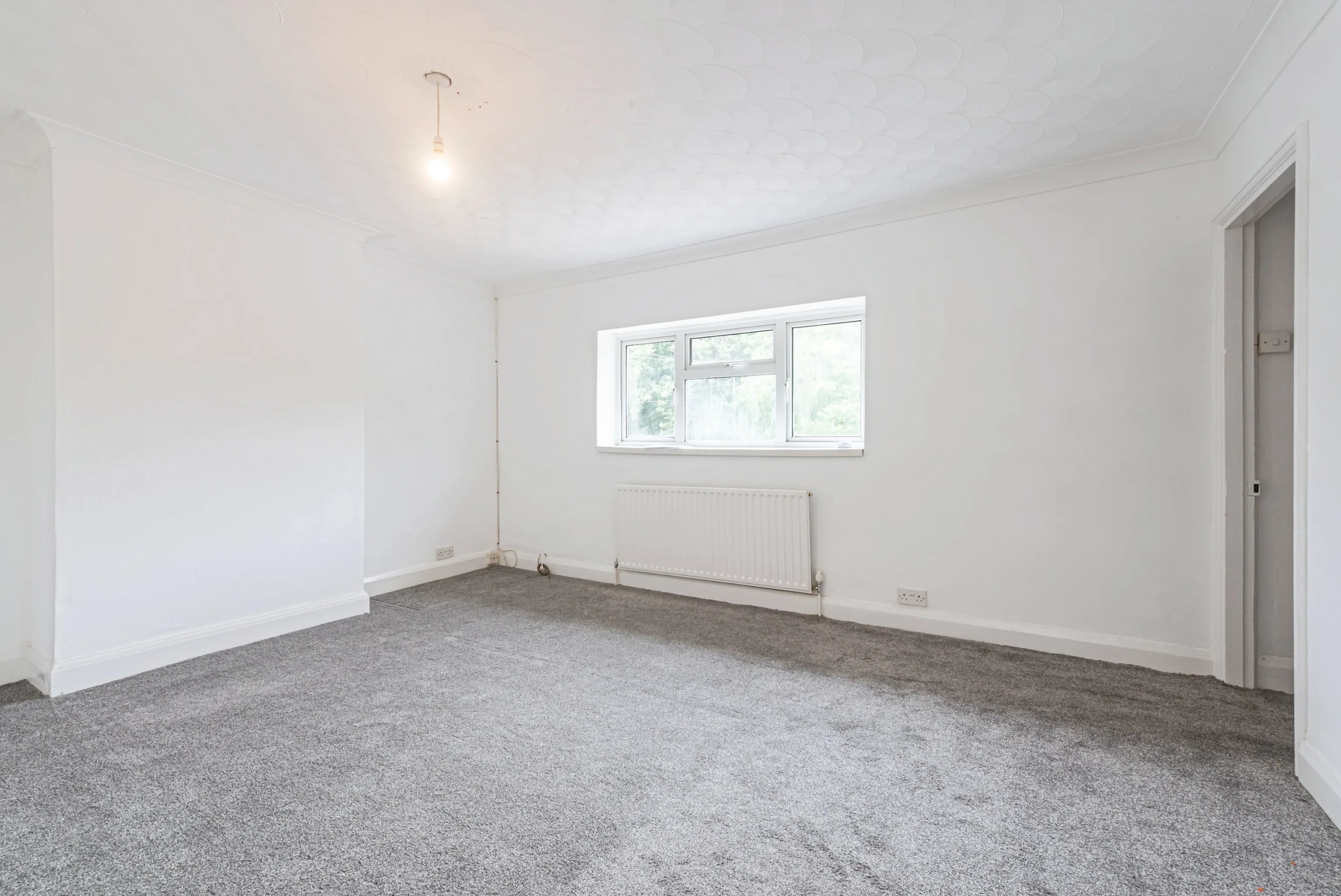 4 bed Terraced