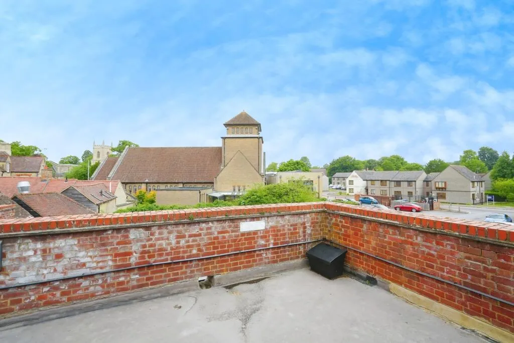 2 bed Apartment