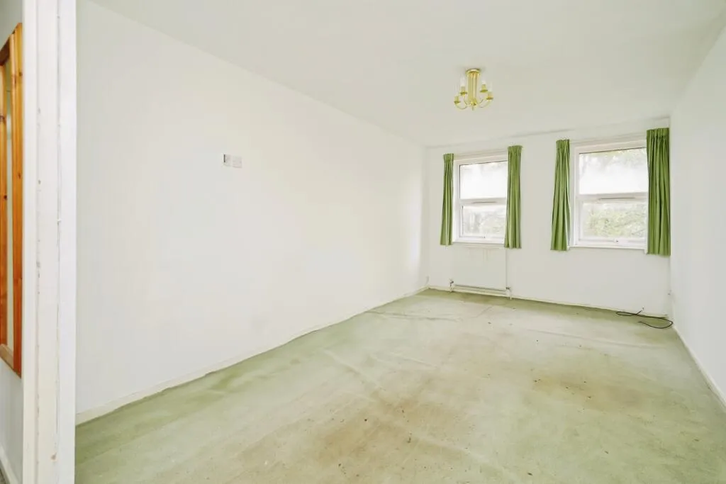 2 bed Apartment