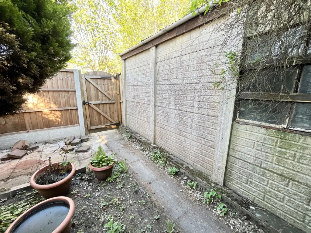 3 bed Terraced