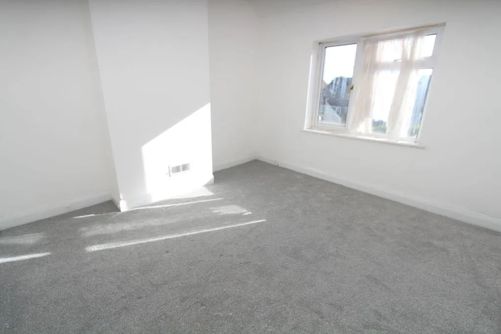 3 bed Terraced