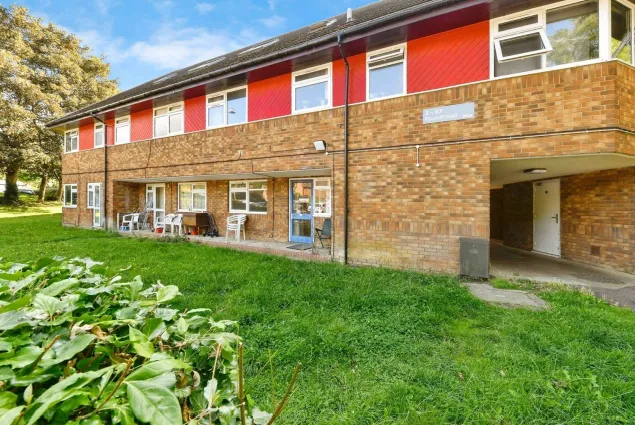 1 bed Apartment