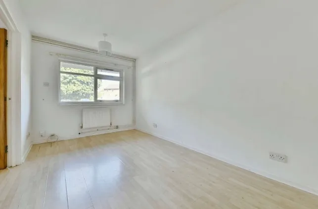1 bed Apartment