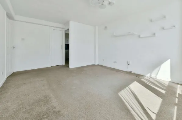 1 bed Apartment
