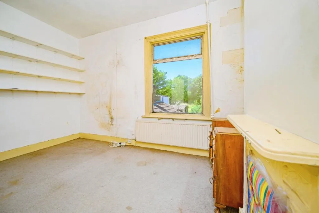 2 bed Terraced