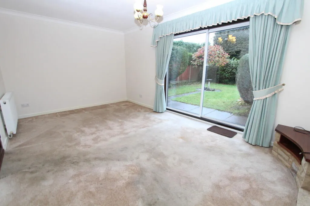 2 bed Detached