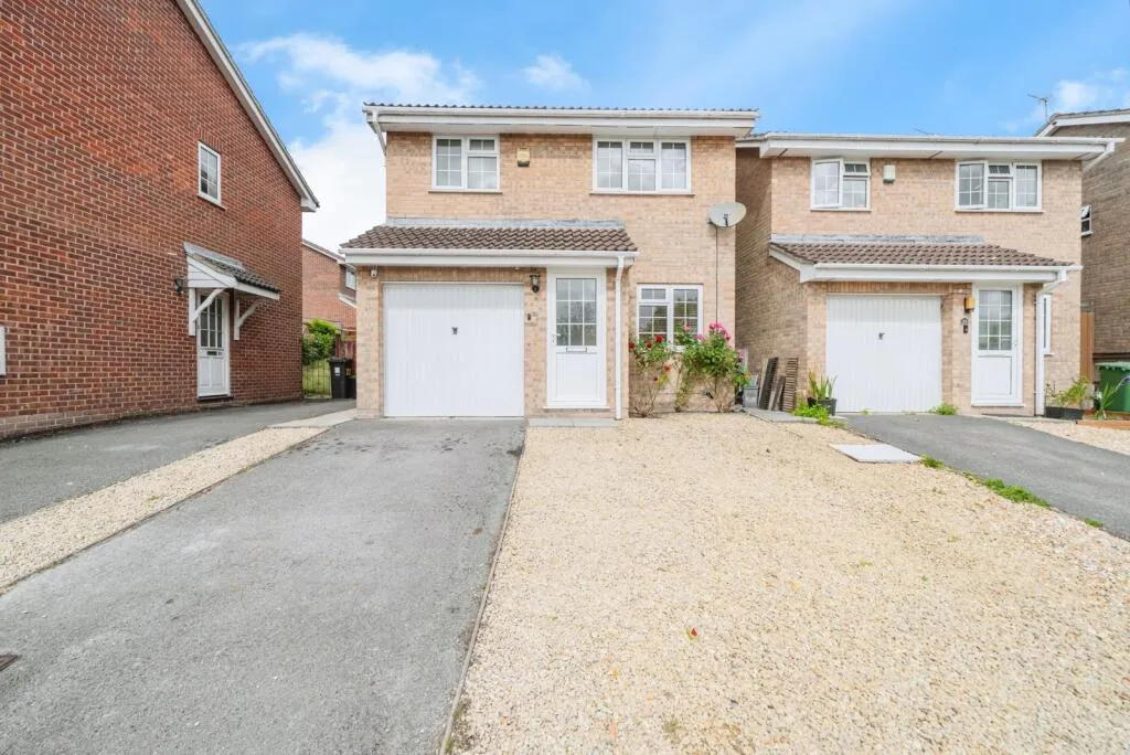 3 bed Detached