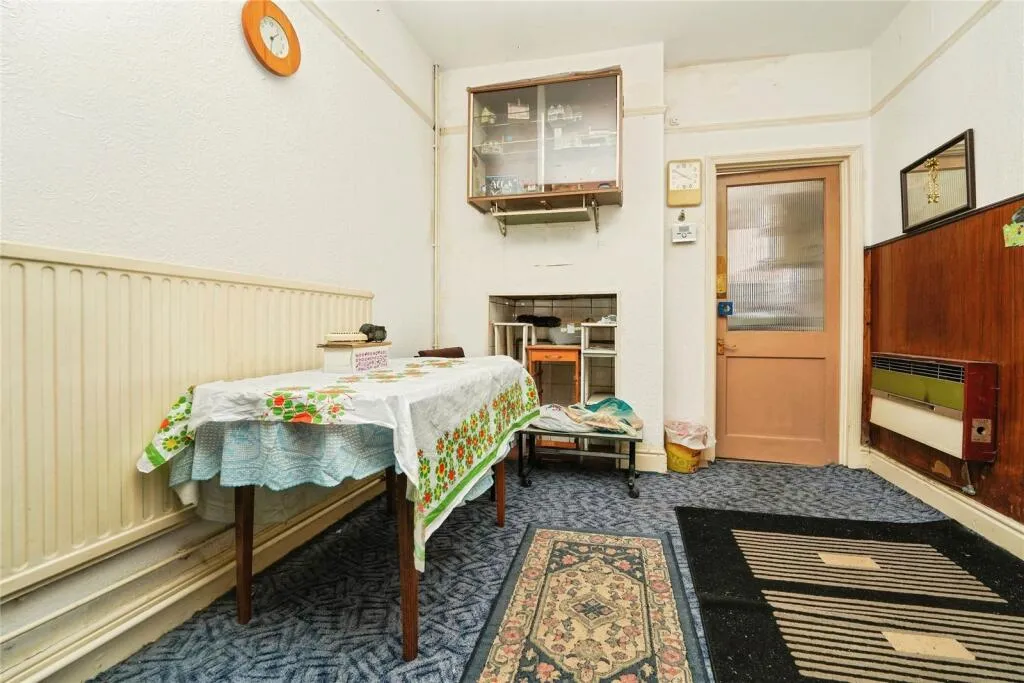 3 bed Terraced