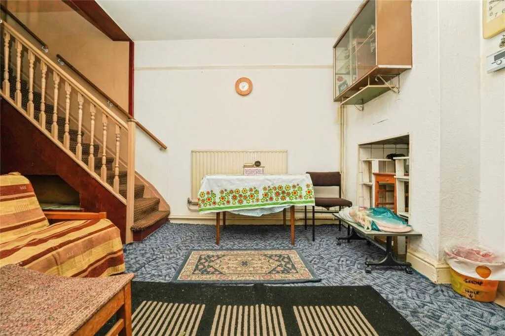 3 bed Terraced