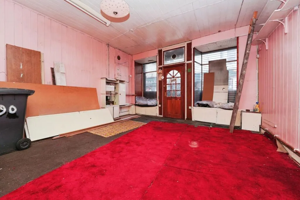 3 bed Terraced