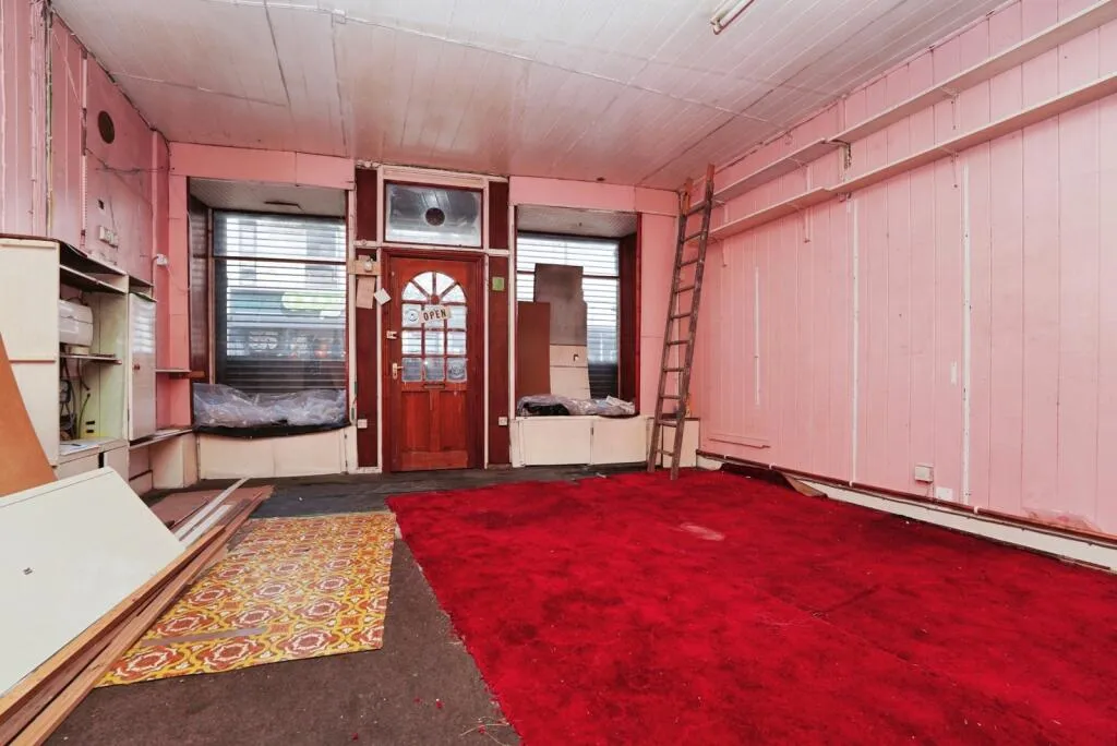 3 bed Terraced