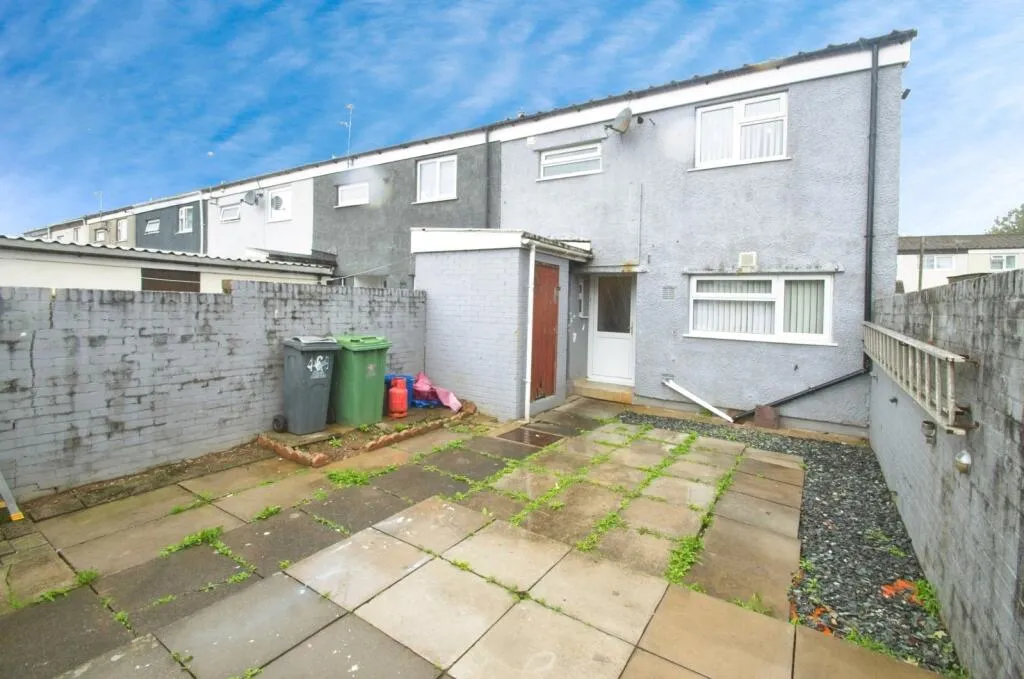 3 bed Terraced