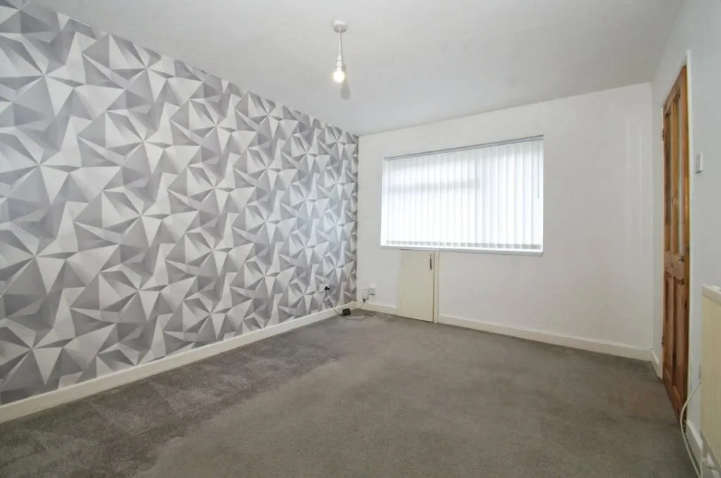 3 bed Terraced