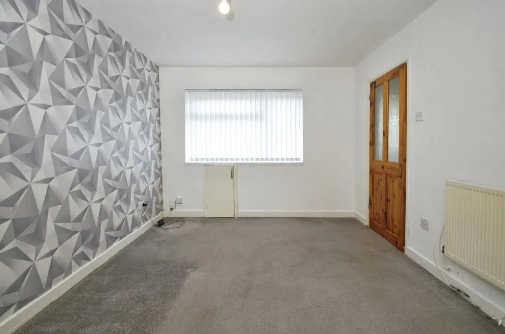 3 bed Terraced