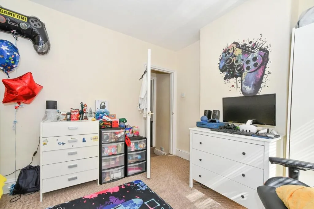 2 bed Terraced