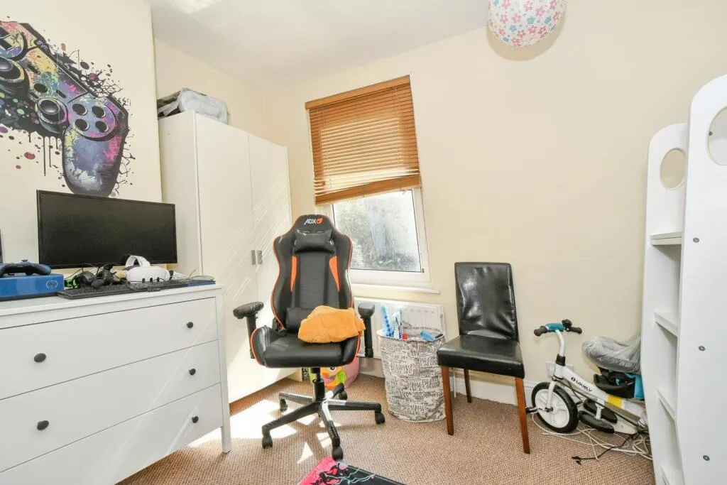 2 bed Terraced
