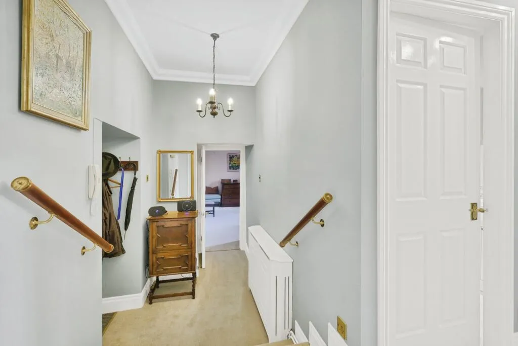 2 bed Apartment