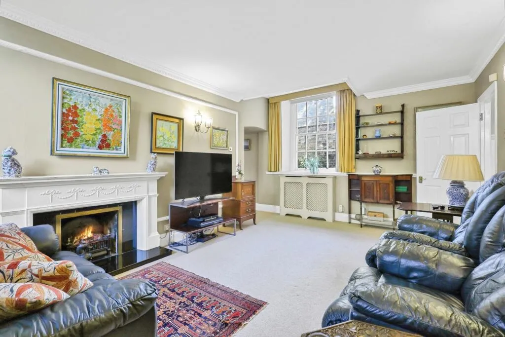 2 bed Apartment