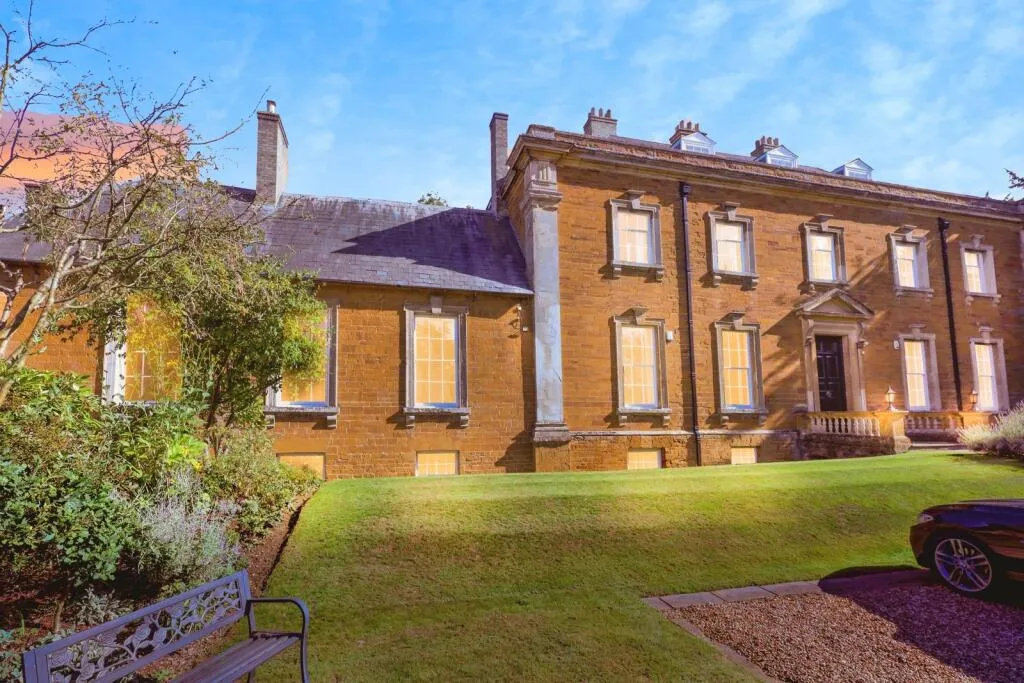 2 bed Apartment