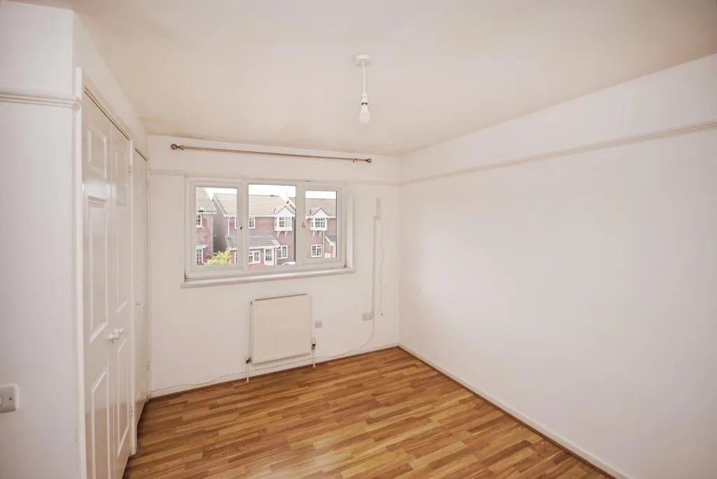 1 bed House