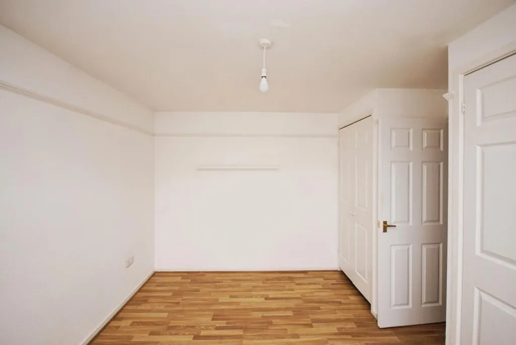 1 bed House
