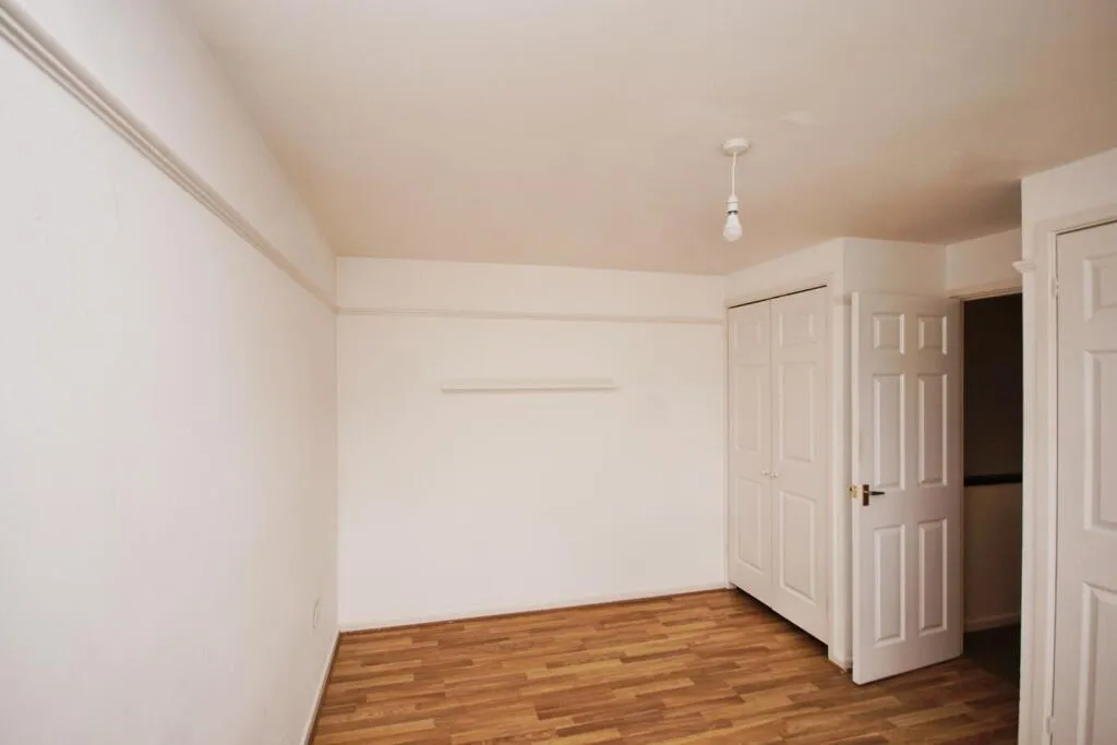 1 bed House