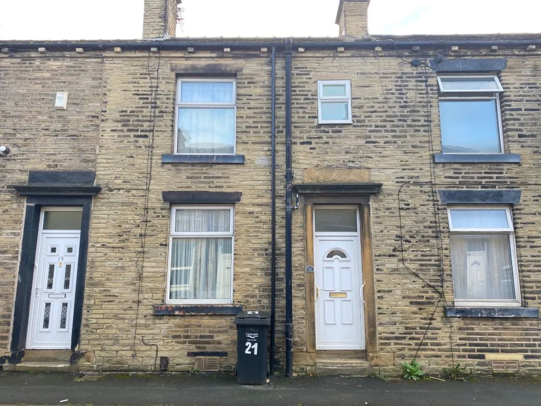 Edward Street, Brighouse, HD6 2BD - Online Auctions