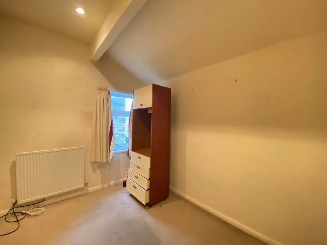 Edward Street, Brighouse, HD6 2BD - Online Auctions