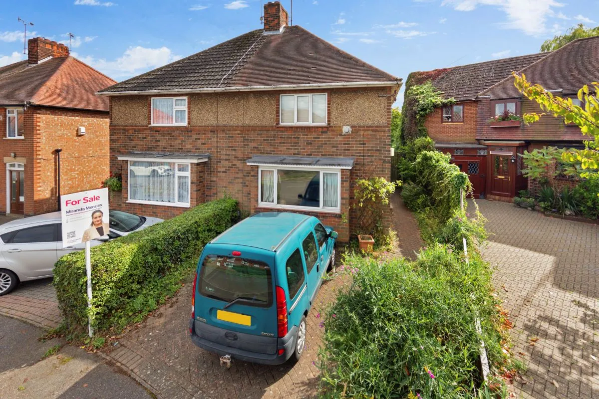 Chestnut Avenue, Kettering, Northamptonshire, NN15 7BG - Online Auctions