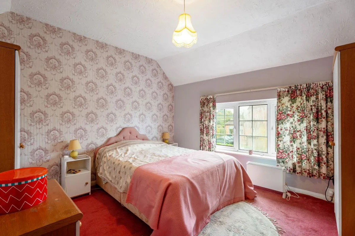 Honeybrook Cottage, Rushock, Droitwich, Worcestershire, WR9 0NS - Online Auctions
