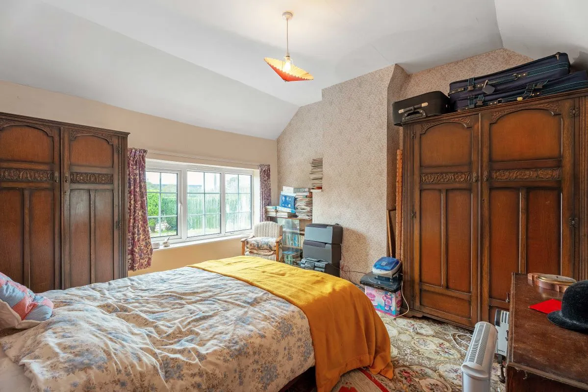 Honeybrook Cottage, Rushock, Droitwich, Worcestershire, WR9 0NS - Online Auctions