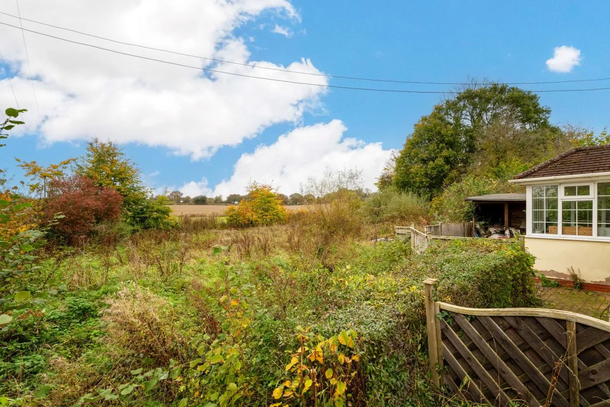 Honeybrook Cottage, Rushock, Droitwich, Worcestershire, WR9 0NS - Online Auctions